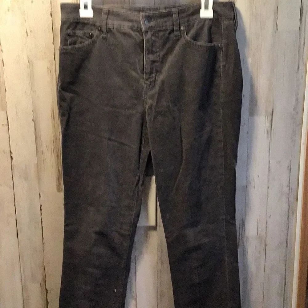 Jeans gray Corduroy By Ralph Lauren size 4